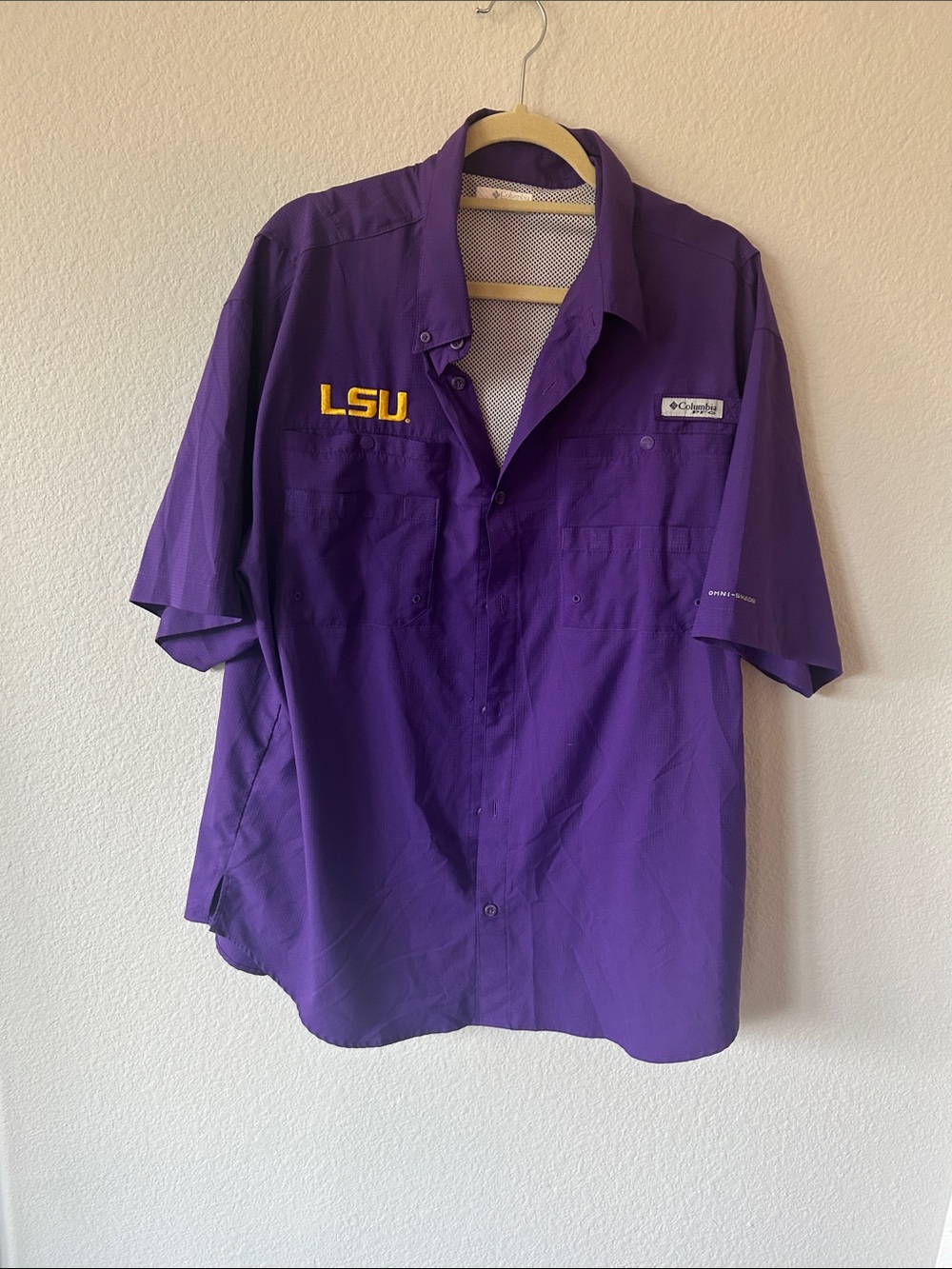 Columbia‎ LSU  PFG Purple Outdoor Shirt